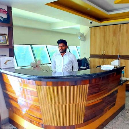 Hosūr Hotel Sakthi Residency מראה חיצוני תמונה
